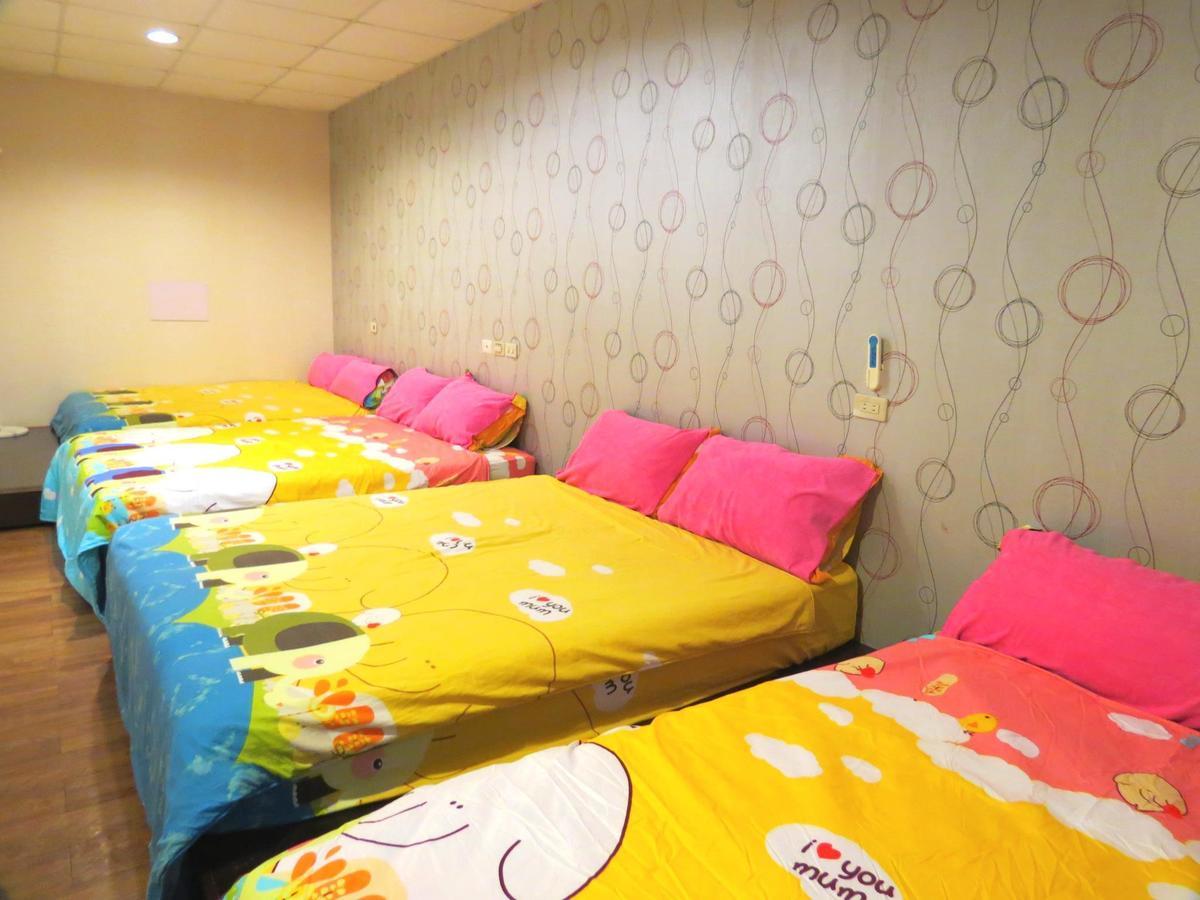 Smile Baby Hotel Luodong Exterior photo